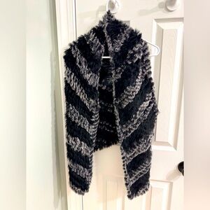 Marc By Marc Jacobs
Women's Size O/S White And Black
Rabbit Fur Vest